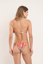 Laad de afbeelding in de Gallery-viewer, Model Back: Rio De Sol Bottom Bottom Sea-Bloom Baobi