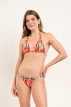 Laad de afbeelding in de Gallery-viewer, Model Front: Rio De Sol Bottom Bottom Sea-Bloom Mel-Comfy