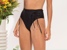 Laad de afbeelding in de Gallery-viewer, Image 12: Rio De Sol Bottom Bottom Shimmer-Black Belted-High-Waist