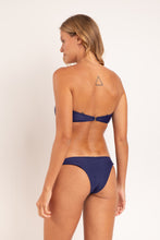 Laad de afbeelding in de Gallery-viewer, Model Back: Rio De Sol Bottom Bottom Touch-Marinho Essential