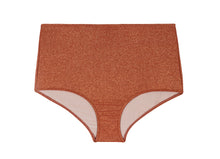 Laad de afbeelding in de Gallery-viewer, Product Front: Rio De Sol Bottom Calcinha Radiante Canela Hot Pant