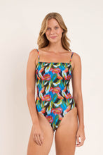 Laad de afbeelding in de Gallery-viewer, Model Front: Rio De Sol One-Piece Flair Cleo