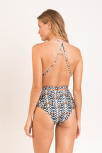 Laad de afbeelding in de Gallery-viewer, Model Back: Rio De Sol One-Piece Ikat New Vegas
