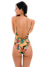 Laad de afbeelding in de Gallery-viewer, Model Back: Rio De Sol One-Piece Lis Hype