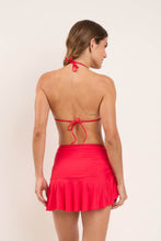 Laad de afbeelding in de Gallery-viewer, Model Back: Rio De Sol Beach Skirt Mini Skirt Rouge