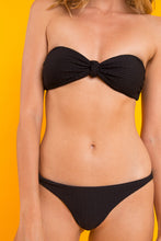 Laad de afbeelding in de Gallery-viewer, Image 08: Rio De Sol Set Set Bora-Black Bandeau-Joy Leblon