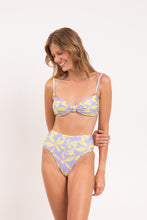 Laad de afbeelding in de Gallery-viewer, Image 12: Rio De Sol Set Set Glow Bandeau-Joy Hotpants