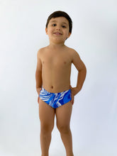 Laad de afbeelding in de Gallery-viewer, Model Front: Rio De Sol Boy's Swimwear Sunga Inagua Kids