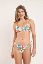 Laad de afbeelding in de Gallery-viewer, Model Front: Rio De Sol Top Top Al-Mare Tri-Fixo
