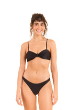 Laad de afbeelding in de Gallery-viewer, Model Front: Rio De Sol Top Top Shimmer-Black Bandeau-Joy