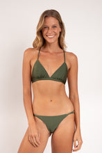 Laad de afbeelding in de Gallery-viewer, Model Front: Rio De Sol Top Top Shimmer-Croco Tri-Fixo-Noa