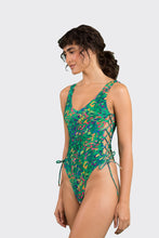 Laad de afbeelding in de Gallery-viewer, Image 04: Rio De Sol One-Piece Wilds Zoe