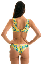 Laad de afbeelding in de Gallery-viewer, Model Back: Rio De Sol Bottom Bottom Florescer High Comfort
