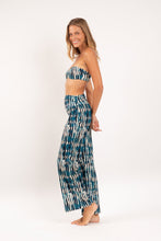 Laad de afbeelding in de Gallery-viewer, Image 09: Rio De Sol Beach Trousers Azule Murana Pants

