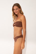 Laad de afbeelding in de Gallery-viewer, Image 04: Wednesday In Hawaii By Rio De Sol Top Top Coco Lani
