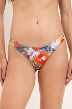 Laad de afbeelding in de Gallery-viewer, Gallery: Rio De Sol Bottom Bottom Garden-Flower Essential

