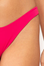 Laad de afbeelding in de Gallery-viewer, Image 06: Wednesday In Hawaii By Rio De Sol Bottom Bottom Guava Kai
