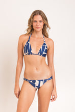 Laad de afbeelding in de Gallery-viewer, Model Front: Rio De Sol Set Set Pottery Mel
