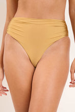 Laad de afbeelding in de Gallery-viewer, Gallery: Rio De Sol Bottom Bottom Fluity-Dourado Amy
