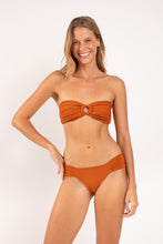 Laad de afbeelding in de Gallery-viewer, Image 06: Rio De Sol Top Top Ferrugo Mavi
