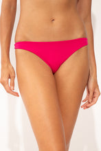 Laad de afbeelding in de Gallery-viewer, Gallery: Wednesday In Hawaii By Rio De Sol Bottom Bottom Guava Oahu
