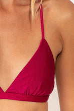 Laad de afbeelding in de Gallery-viewer, Image 05: Rio De Sol Set Set Shimmer-Desejo Tri-Fixo-Noa Cheeky-Noa
