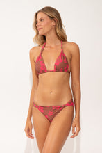 Laad de afbeelding in de Gallery-viewer, Image 06: Wednesday In Hawaii By Rio De Sol Top Top Pua-Coco-Guava Mel

