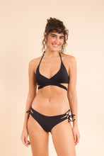 Laad de afbeelding in de Gallery-viewer, Image 13: Rio De Sol Top Top Dots-Black Kate
