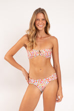 Laad de afbeelding in de Gallery-viewer, Image 06: Rio De Sol Top Top Ditsy-Sky Mavi
