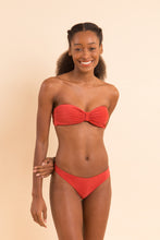 Laad de afbeelding in de Gallery-viewer, Image 11: Rio De Sol Set Set Malibu-Chili Bandeau-Duo Essential

