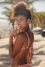 Laad de afbeelding in de Gallery-viewer, Image 12: Rio De Sol Set Set Ditsy-Butter Lia Lacinho
