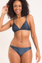 Laad de afbeelding in de Gallery-viewer, Image 11: Rio De Sol Bottom Bottom Shimmer-Shark Essential-Comfy
