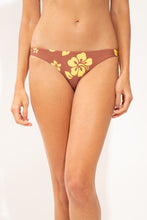 Laad de afbeelding in de Gallery-viewer, Gallery: Wednesday In Hawaii By Rio De Sol Bottom Bottom Pua-Coco-Lilikoi Oahu
