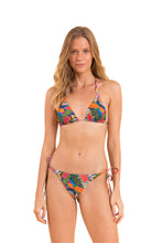 Laad de afbeelding in de Gallery-viewer, Model Front: Rio De Sol Set Set Jungle Tri-Inv Ibiza
