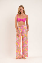 Laad de afbeelding in de Gallery-viewer, Image 07: Rio De Sol Beach Trousers Lyla Pants Knot
