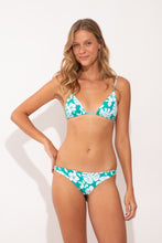 Laad de afbeelding in de Gallery-viewer, Image 05: Wednesday In Hawaii By Rio De Sol Bottom Bottom Pua-Valley Leblon
