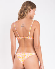 Laad de afbeelding in de Gallery-viewer, Image 06: Rio De Sol Set Set Dreamy Bandeau-Crispy Cheeky-Crispy
