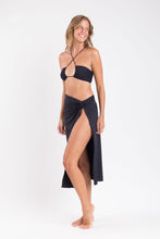 Laad de afbeelding in de Gallery-viewer, Image 03: Rio De Sol Beach Skirt Nero Long-Skirt-Knot
