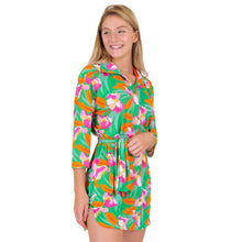 Laad de afbeelding in de Gallery-viewer, Gallery: Rio De Sol Shirtdress Green Bloom Chemise

