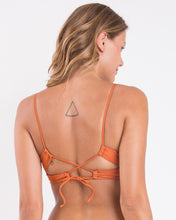 Laad de afbeelding in de Gallery-viewer, Image 06: Rio De Sol Top Top Ocre Camille
