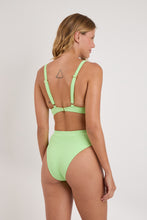 Laad de afbeelding in de Gallery-viewer, Model Back: Rio De Sol Top Top Sand-Menta Chantal
