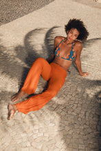 Laad de afbeelding in de Gallery-viewer, Image 07: Rio De Sol Beach Trousers Ferrugo Murana Pants
