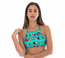 Laad de afbeelding in de Gallery-viewer, Model Front: Rio De Sol Top Soutien Bloom Cropped
