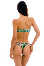 Laad de afbeelding in de Gallery-viewer, Model Back: Rio De Sol Bottom Bottom Amazonia Fio-Tie
