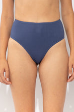 Laad de afbeelding in de Gallery-viewer, Gallery: Rio De Sol Bottom Bottom Carmel-Blue Hotpants
