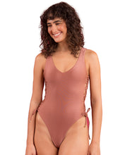 Laad de afbeelding in de Gallery-viewer, Gallery: Rio De Sol One-Piece Shimmer-Copper Zoe
