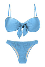 Laad de afbeelding in de Gallery-viewer, Product Front: Rio De Sol Set Set Shimmer-Baltic-Sea Bandeau-Knot Essential
