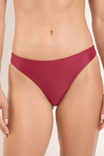 Laad de afbeelding in de Gallery-viewer, Gallery: Rio De Sol Bottom Bottom Touch-Carmim Essential-Comfy
