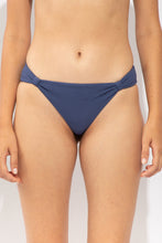 Laad de afbeelding in de Gallery-viewer, Gallery: Rio De Sol Bottom Bottom Carmel-Blue Mel
