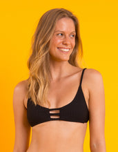 Laad de afbeelding in de Gallery-viewer, Image 10: Rio De Sol Top Top Bora-Black Bra-Trio
